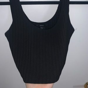 [S]👚NWOT - F21 ribbed crop top
